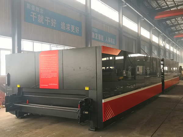 激光切割機 拷貝.jpg